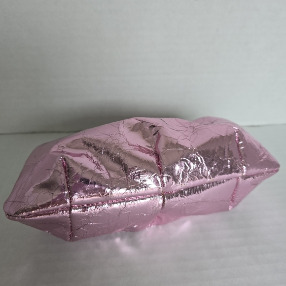 Vivienne Westwood Light Pink Metallic Crinkle Calf Skin Granny  Purse Kisslock - Picture 14 of 16